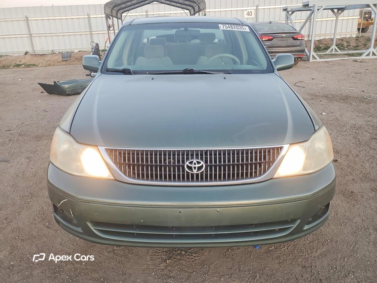 Toyota Avalon 2000