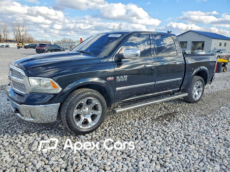 RAM 1500 2015 - Zdjęcie 1 z 12