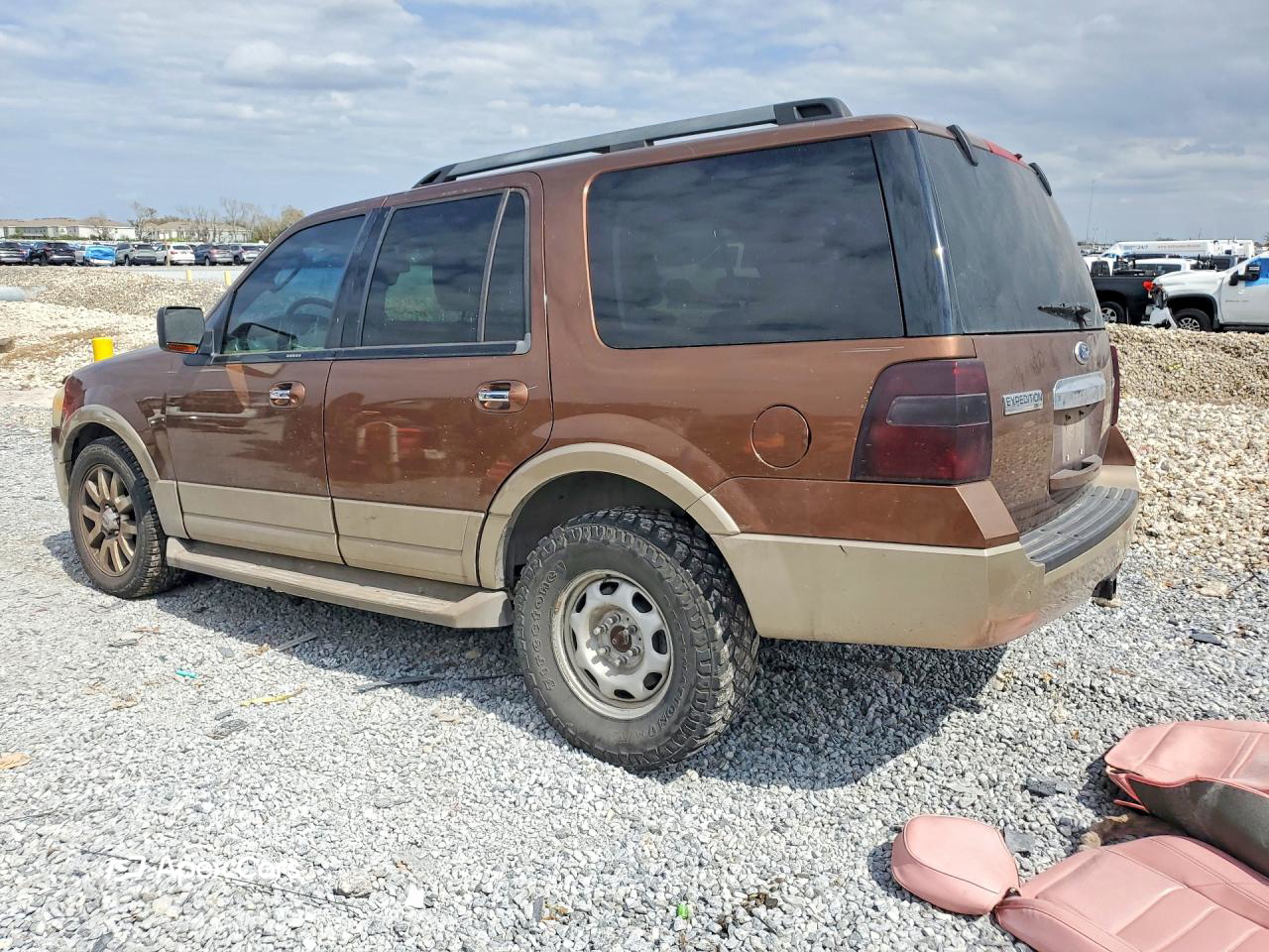 Ford Expedition 2011