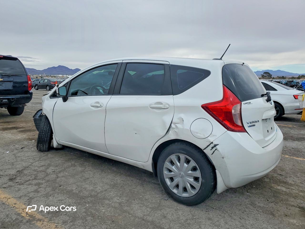 Nissan Versa 2016