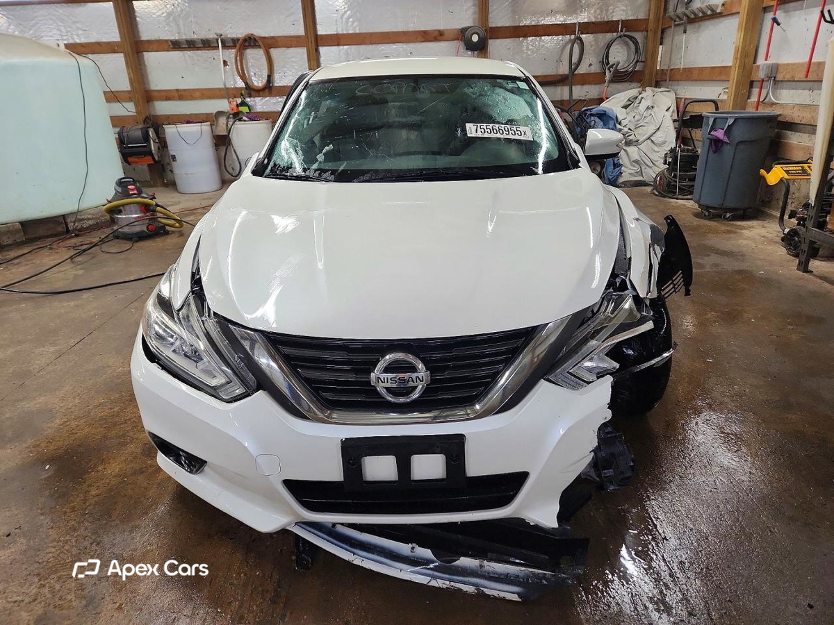 Nissan Altima 2017