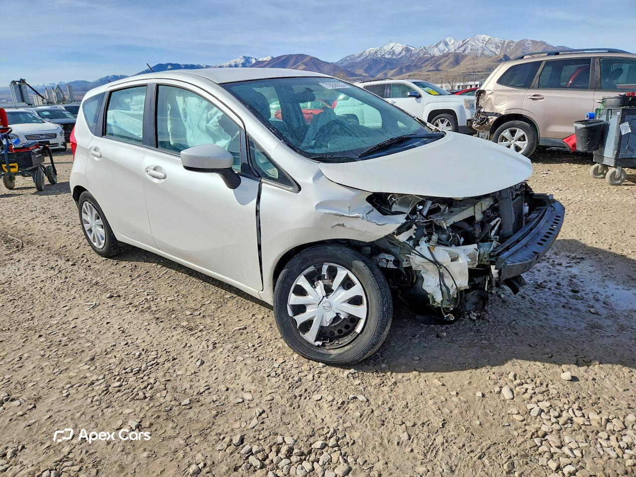 Nissan Versa 2015