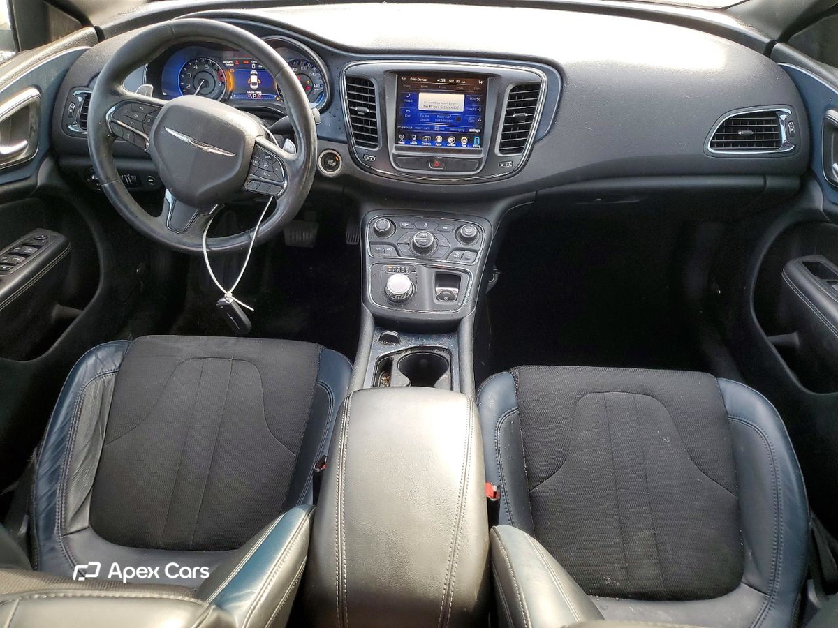 Chrysler 200 2015