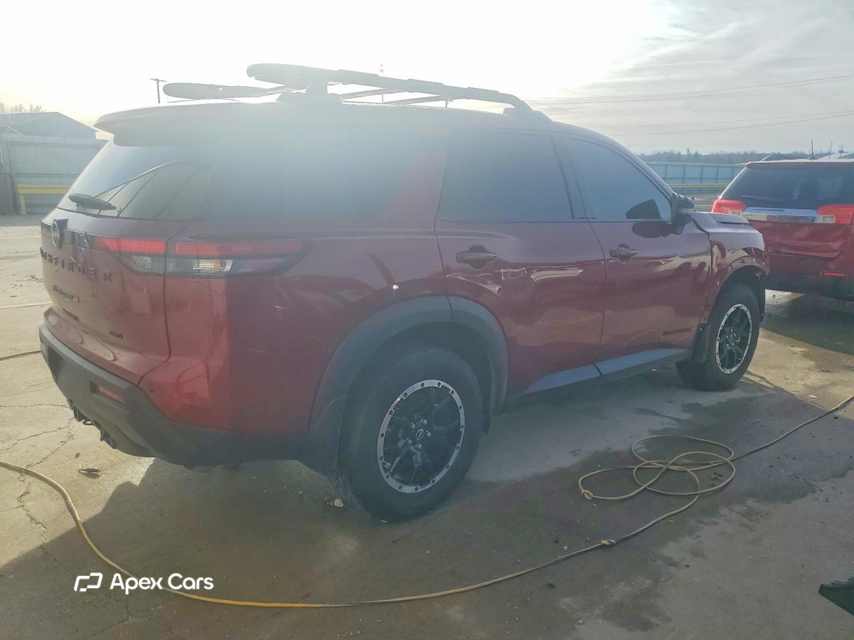 Nissan Pathfinder 2025