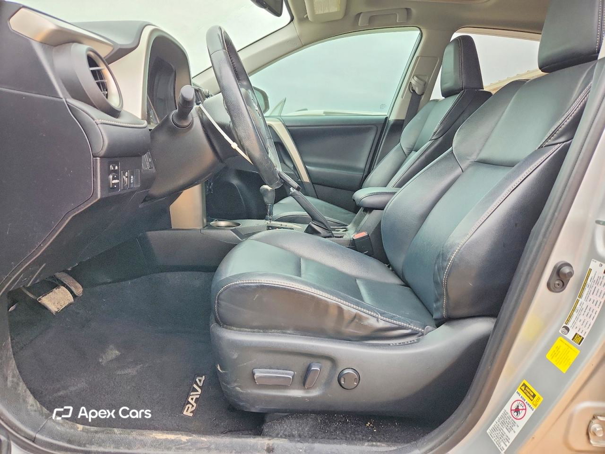 Toyota RAV 4 2014