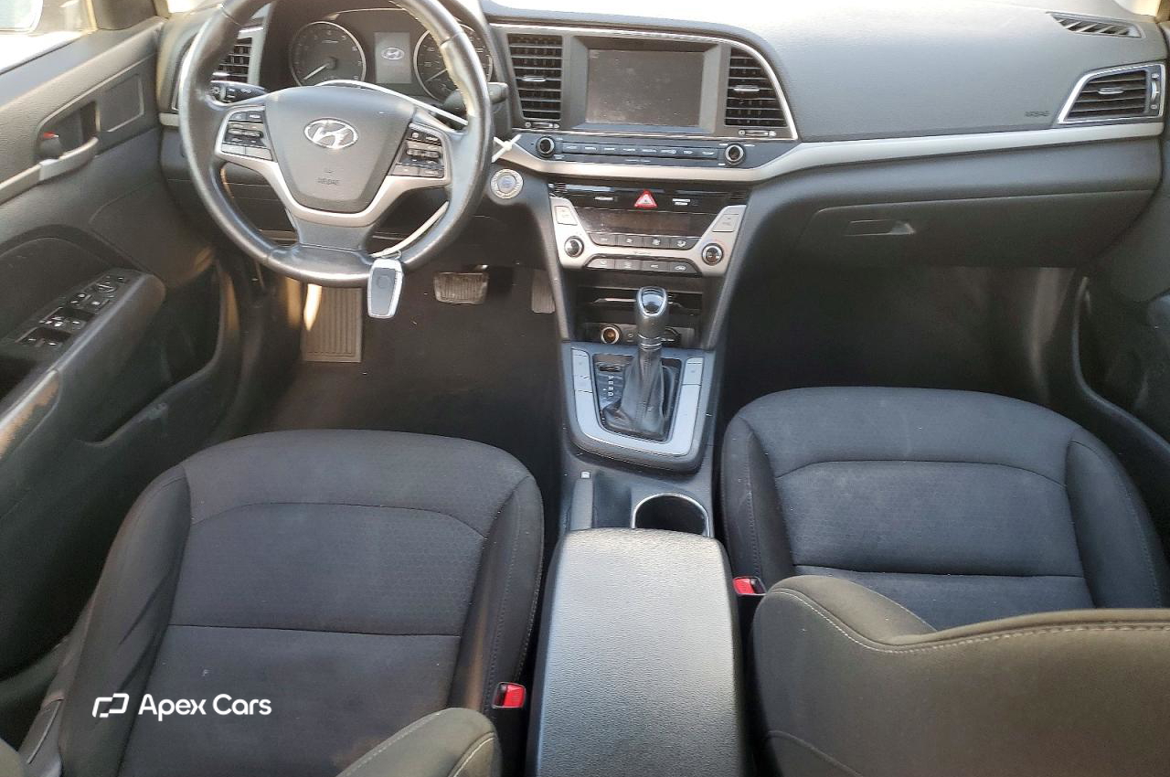 Hyundai Elantra 2018