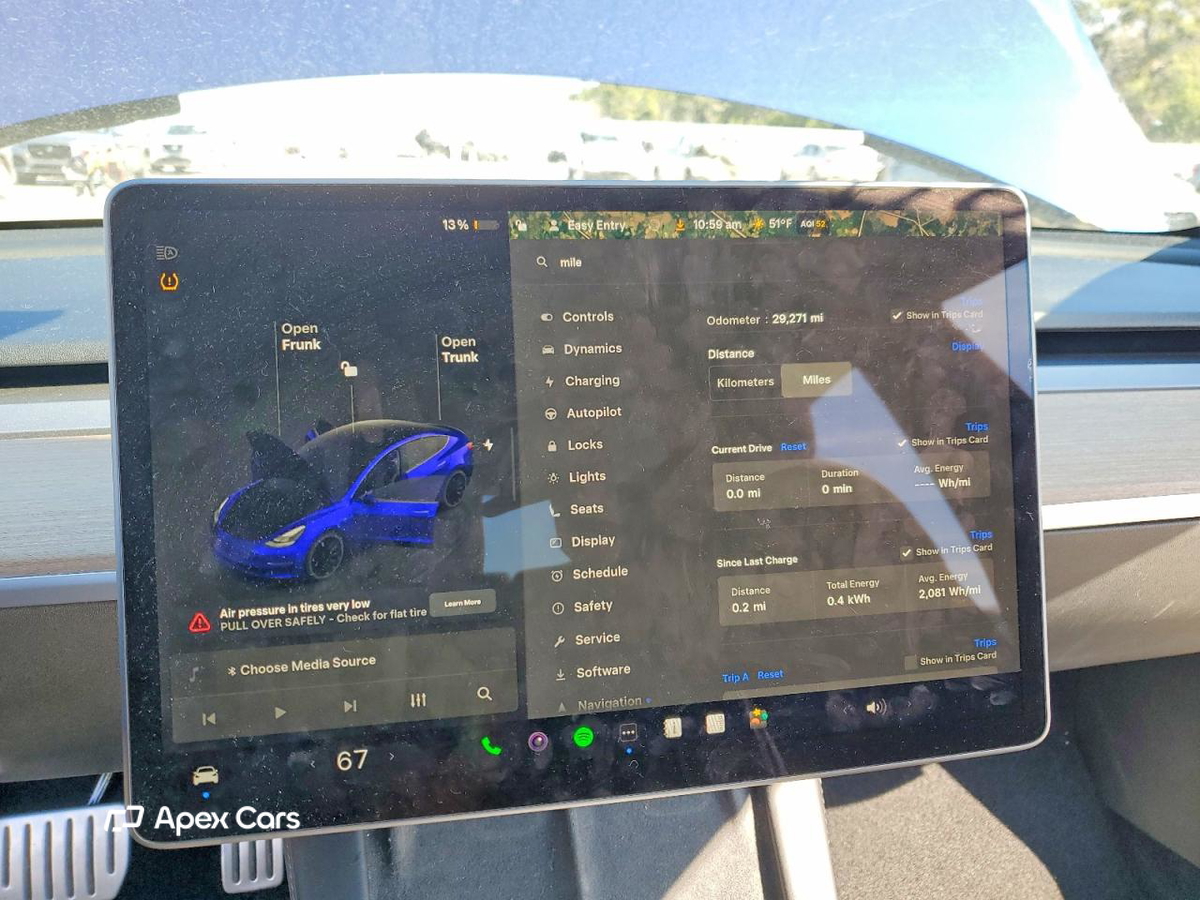 Tesla Model 3 2023