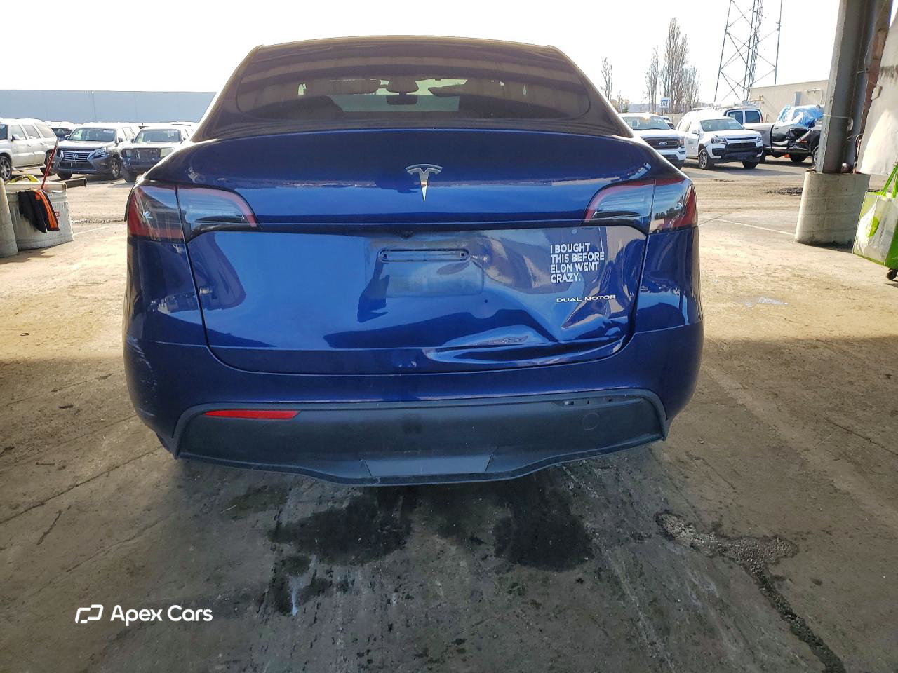 Tesla Model Y 2023