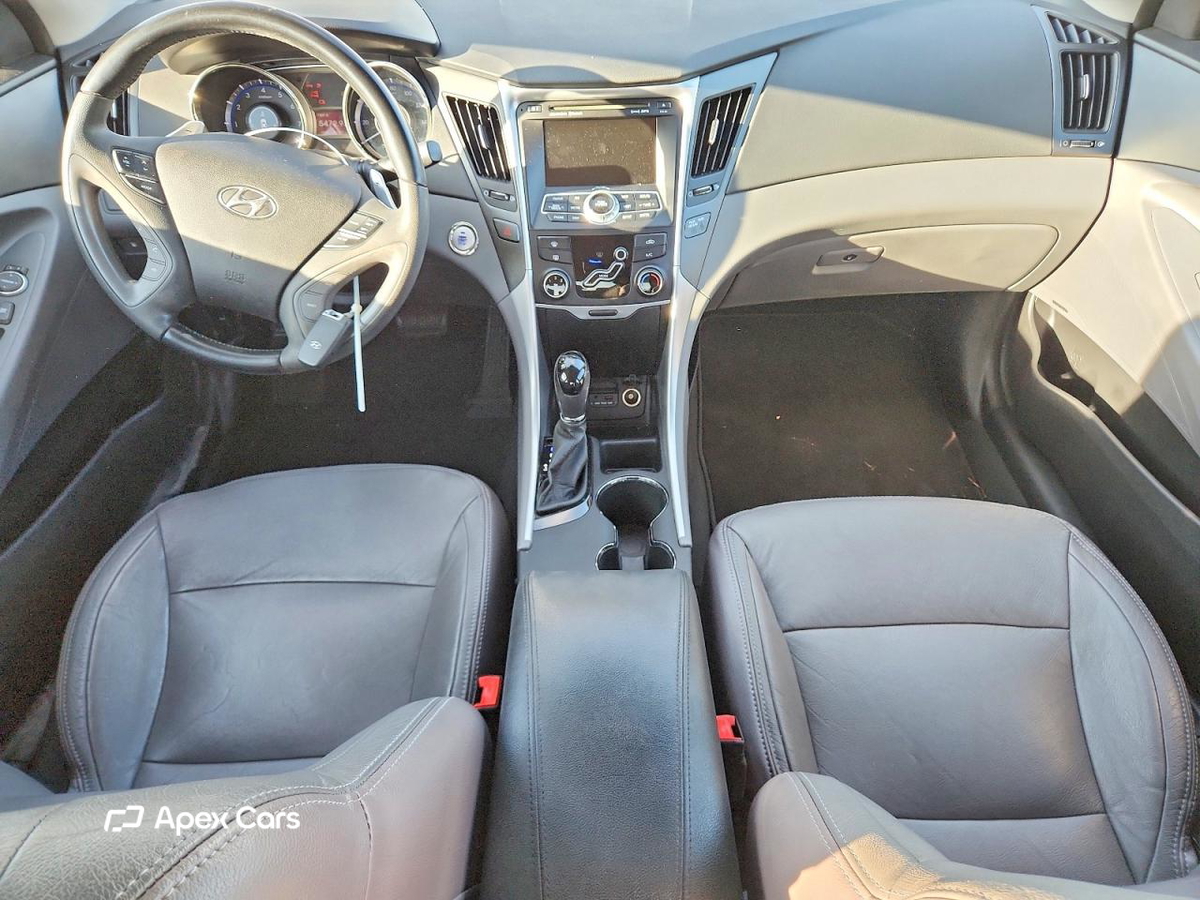Hyundai Sonata 2011