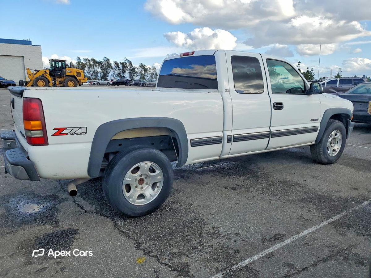 Chevrolet Silverado 2001