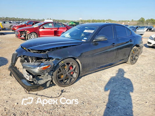 Alfa Romeo Giulia 2020 - Image 1 of 13