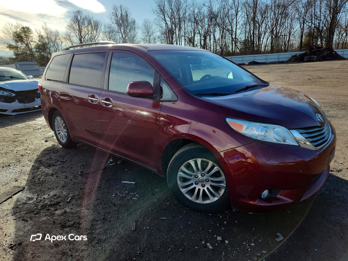 Toyota Sienna 2015