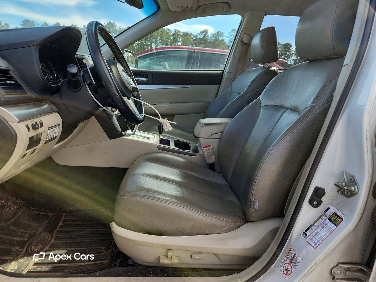 Subaru Outback 2010