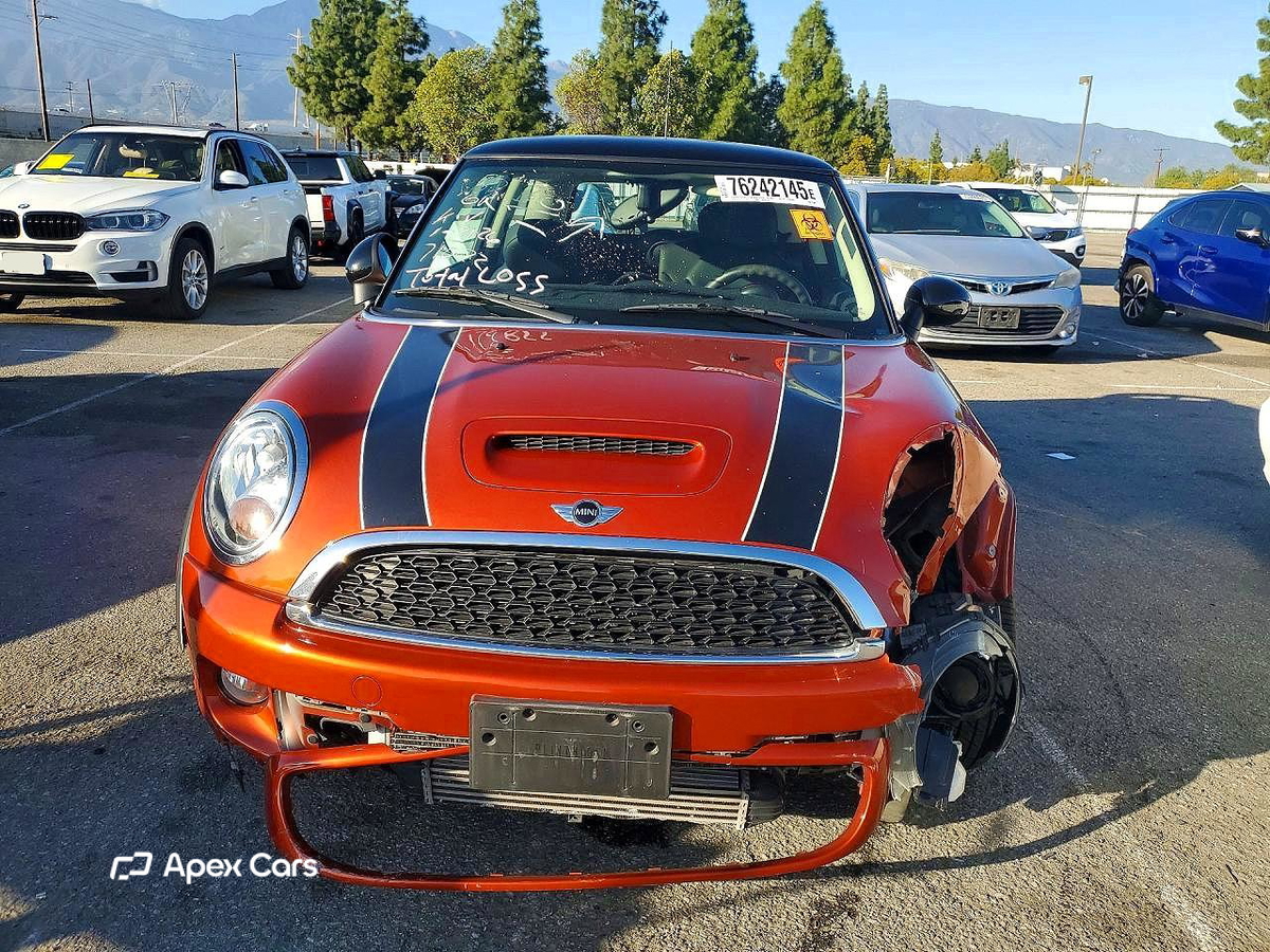 MINI Cooper 2011