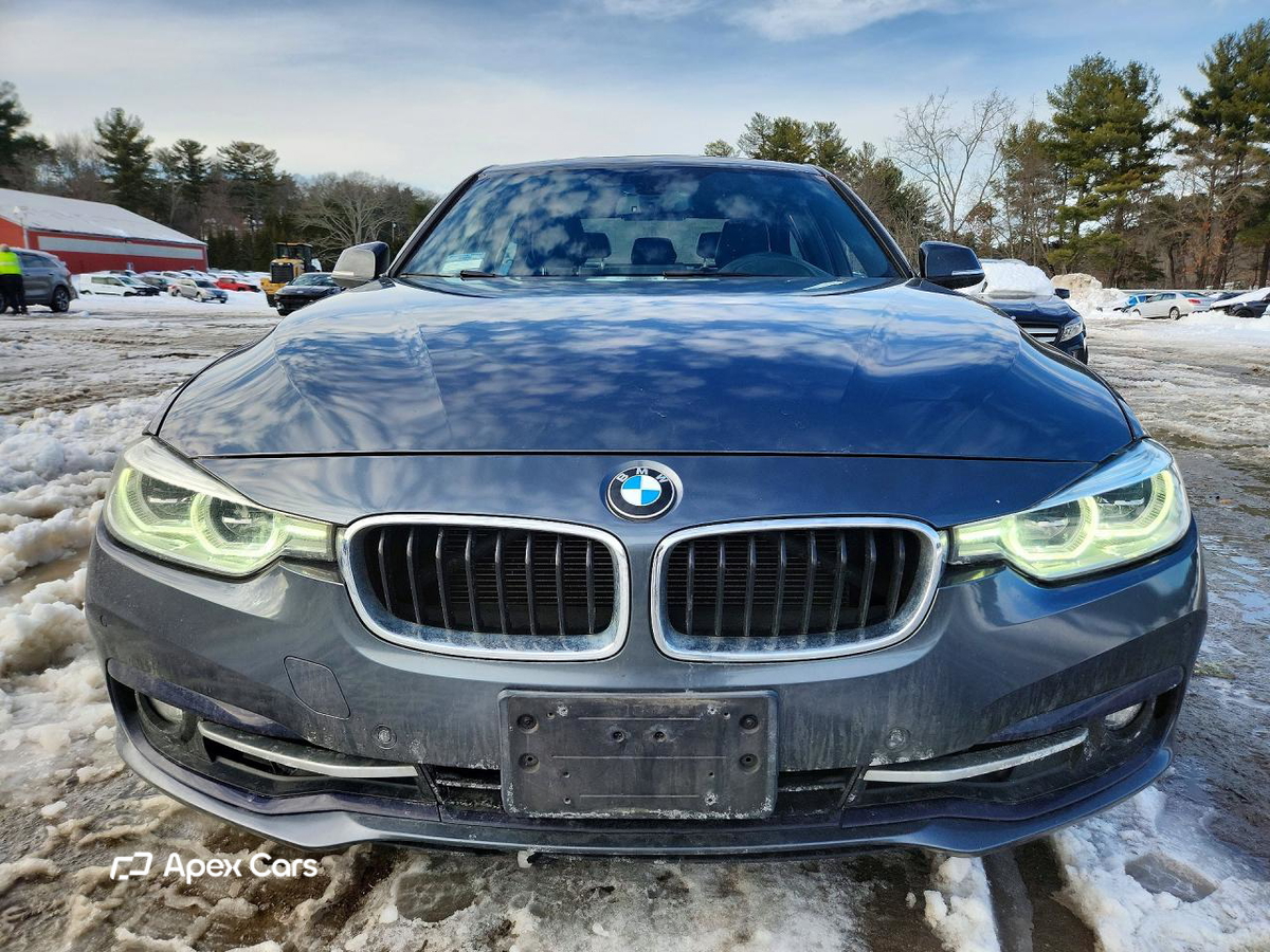 BMW Series 3 2016