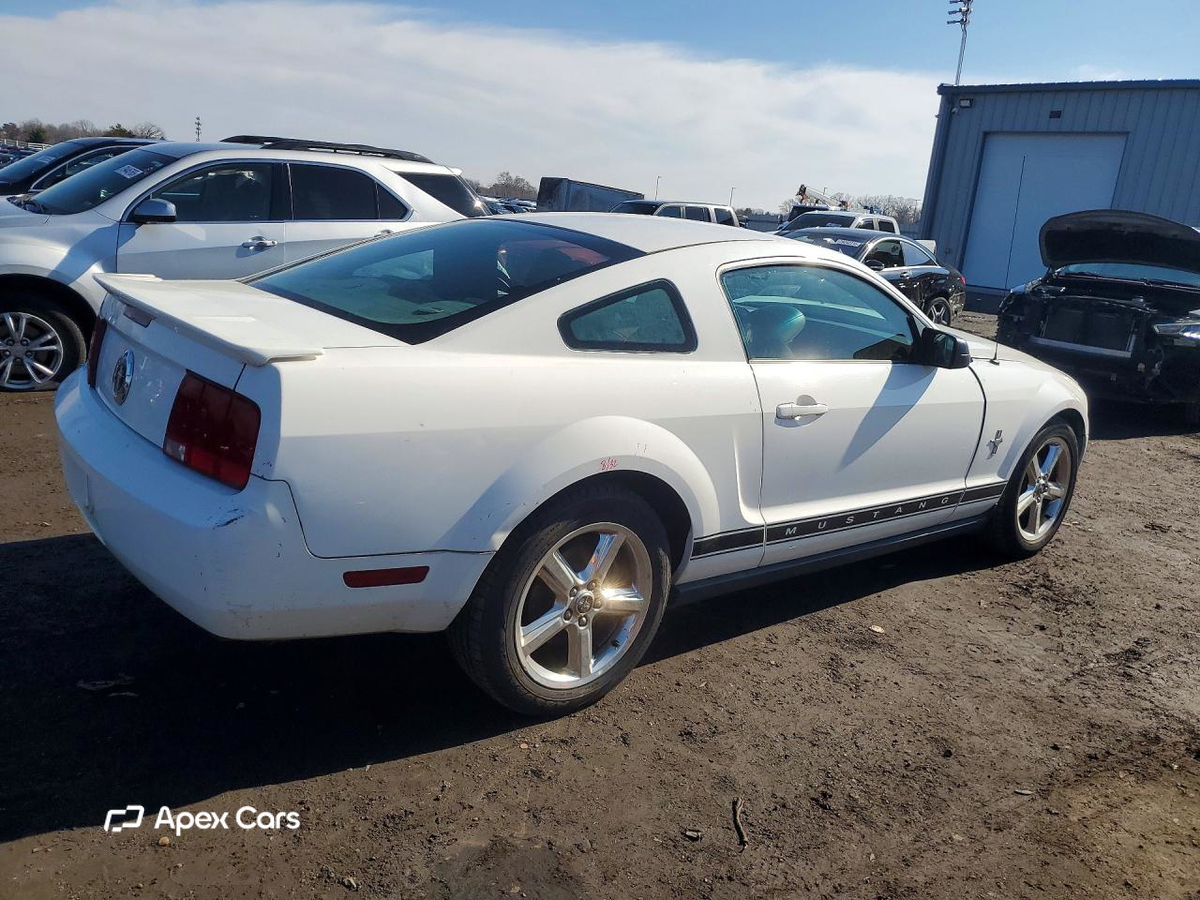 Ford Mustang 2008