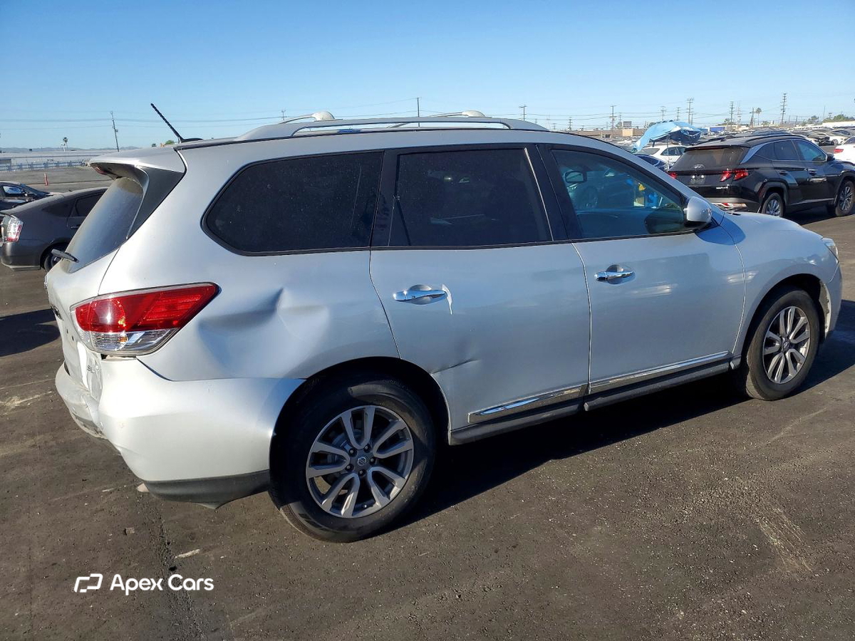 Nissan Pathfinder 2015