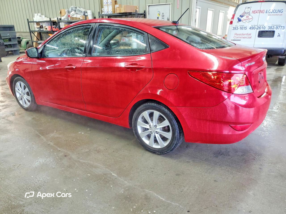 Hyundai Accent 2013