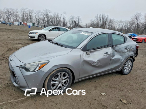 Toyota  2016 - Image 1 of 12