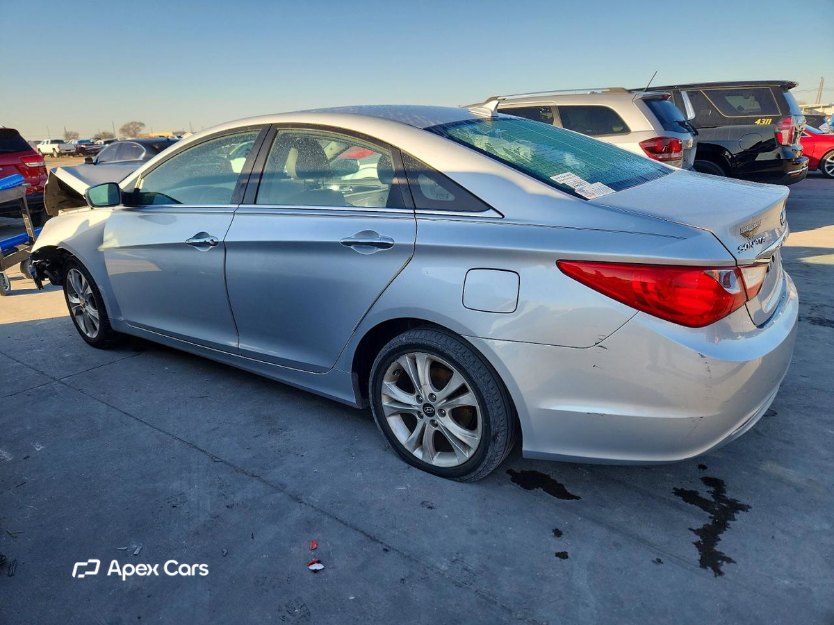 Hyundai Sonata 2011