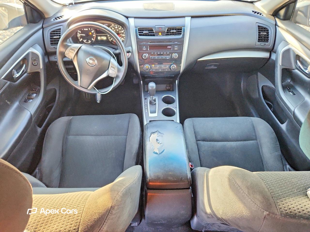 Nissan Altima 2015