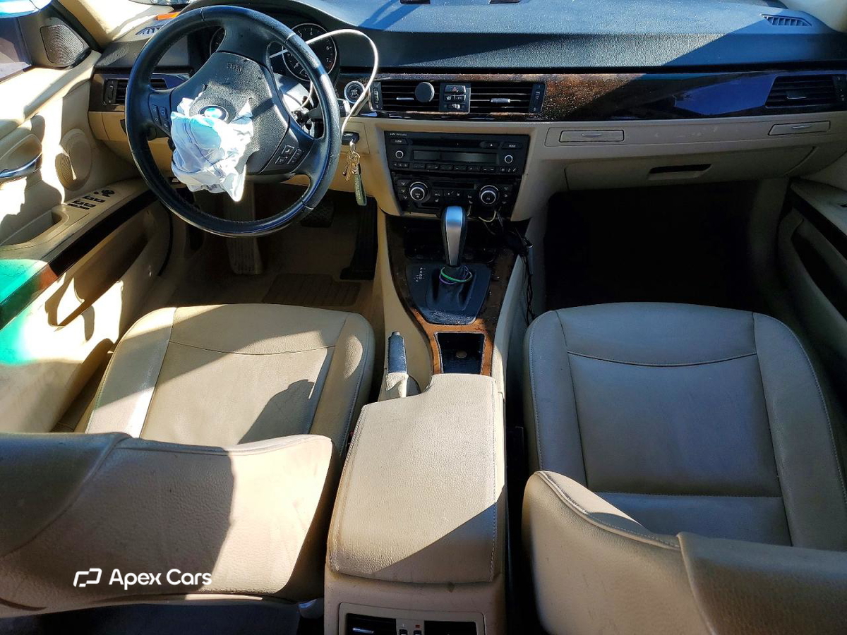BMW Series 3 2011