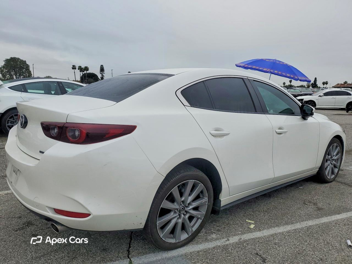 Mazda 3 2023