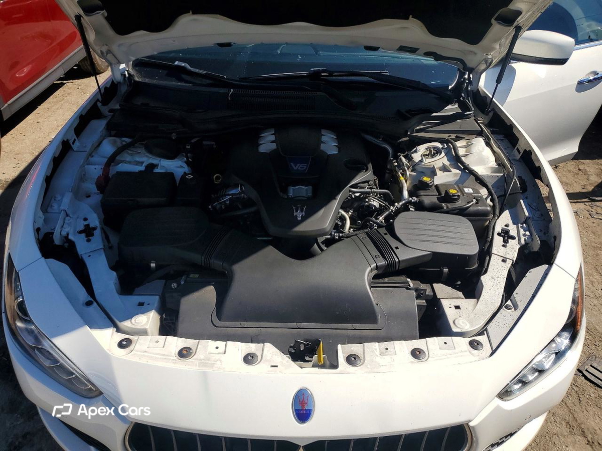Maserati Ghibli 2015