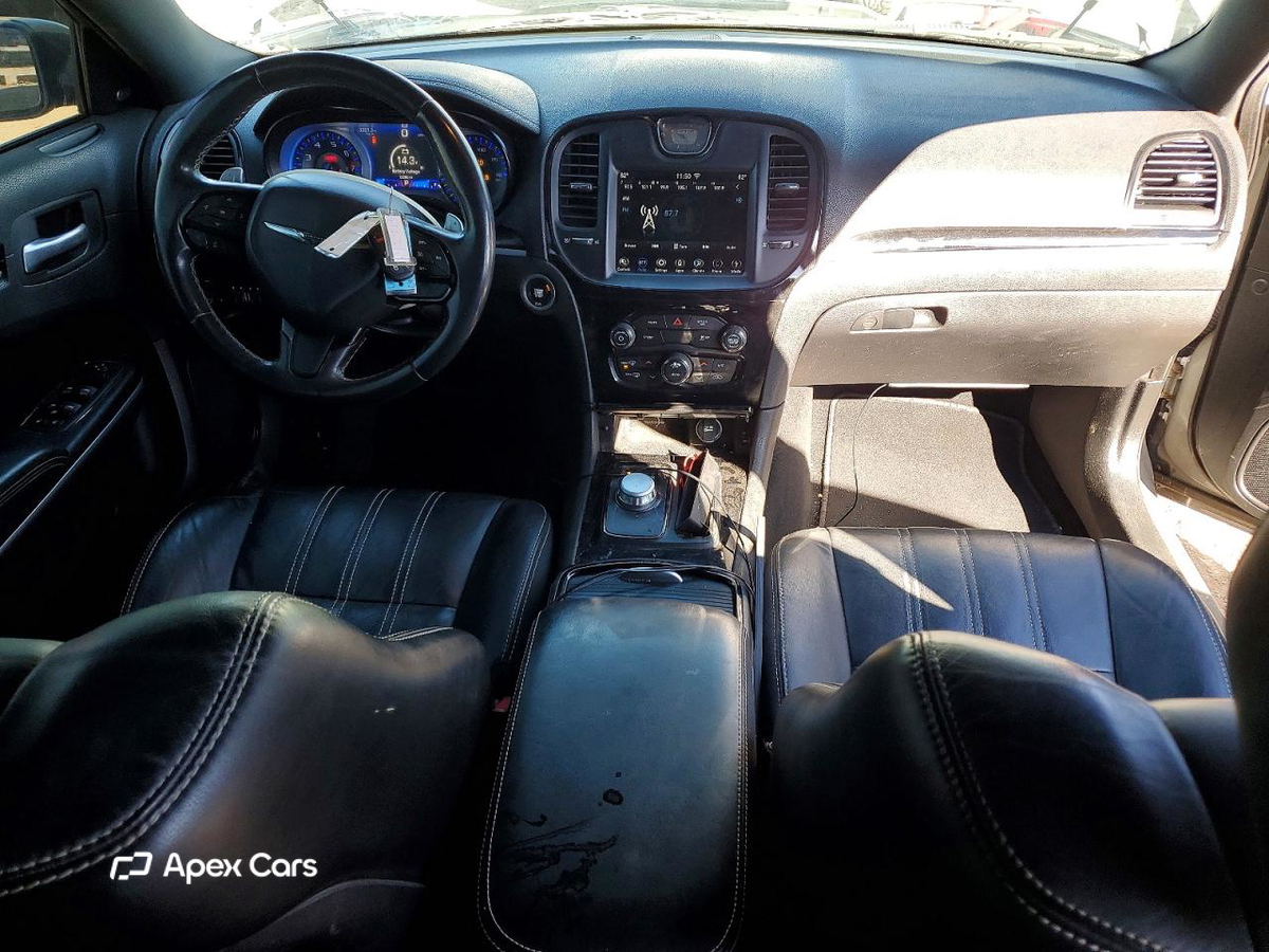 Chrysler 300 2019