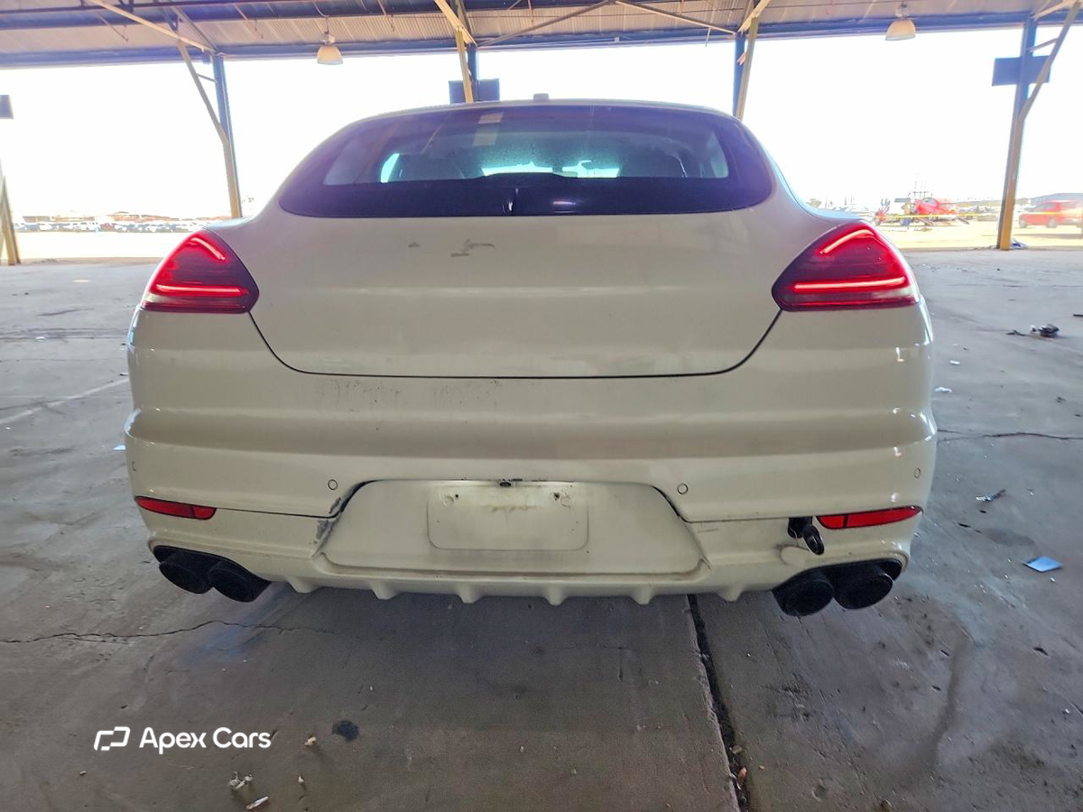 Porsche Panamera 2015