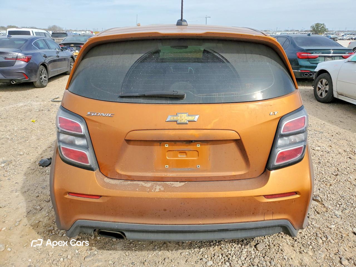 Chevrolet Sonic 2017