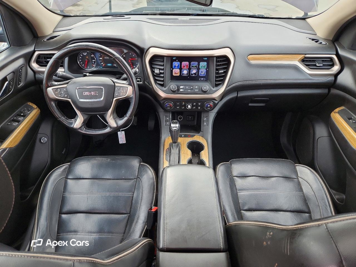 GMC Acadia 2017