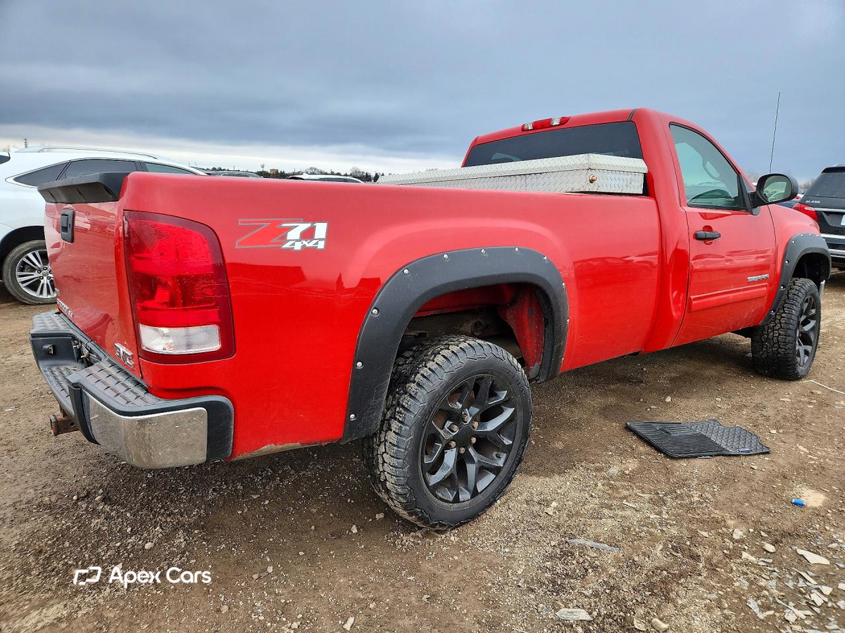 GMC Sierra 2011