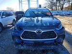 Toyota Highlander 2021