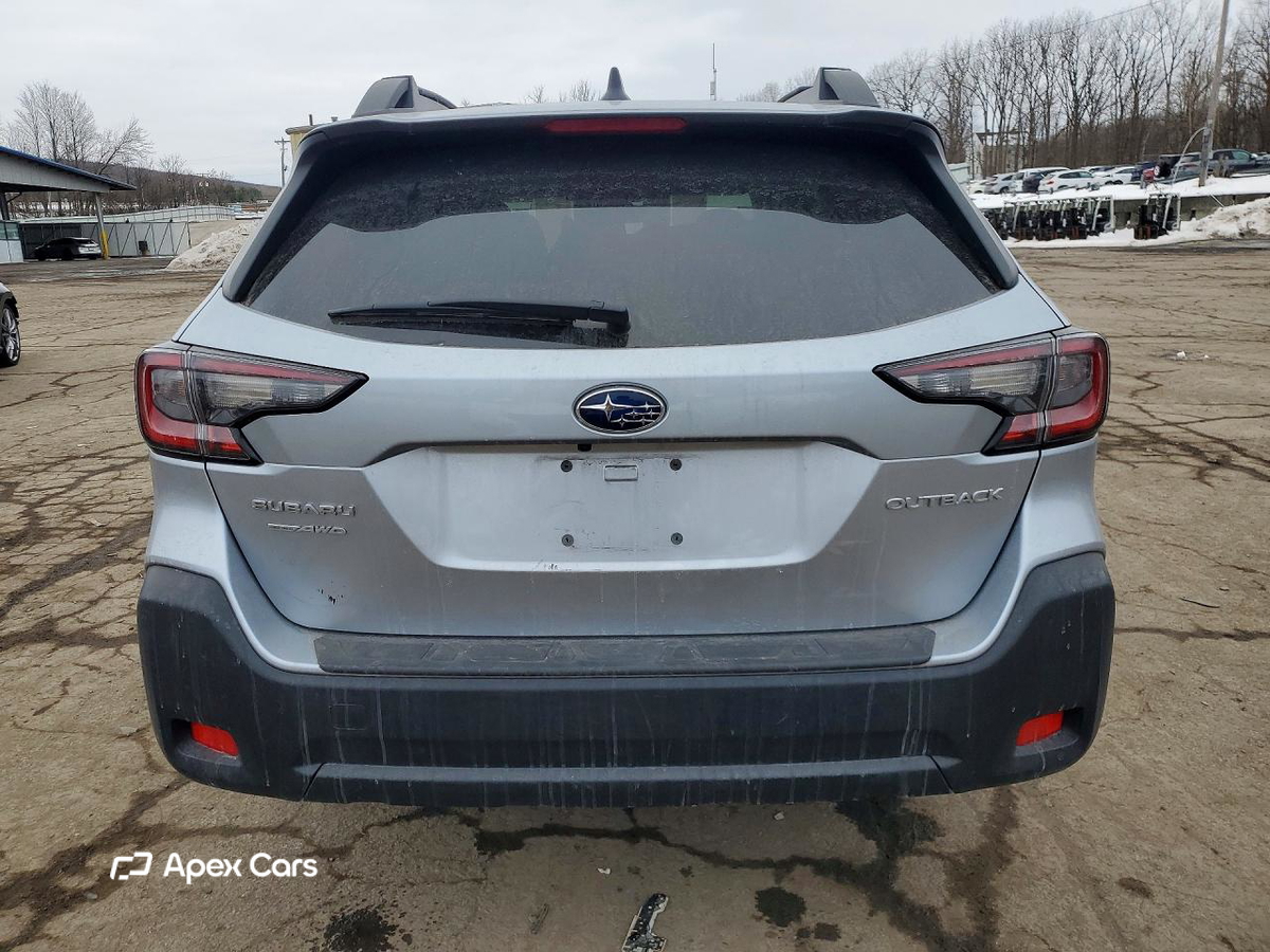Subaru Outback 2025