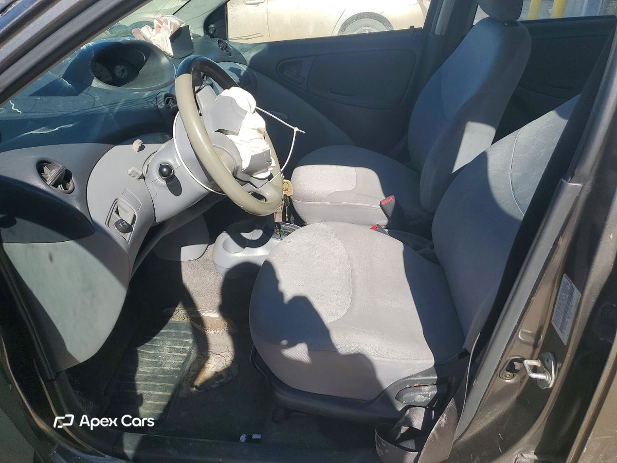 Toyota Echo 2003
