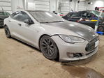 Tesla Model S 2015