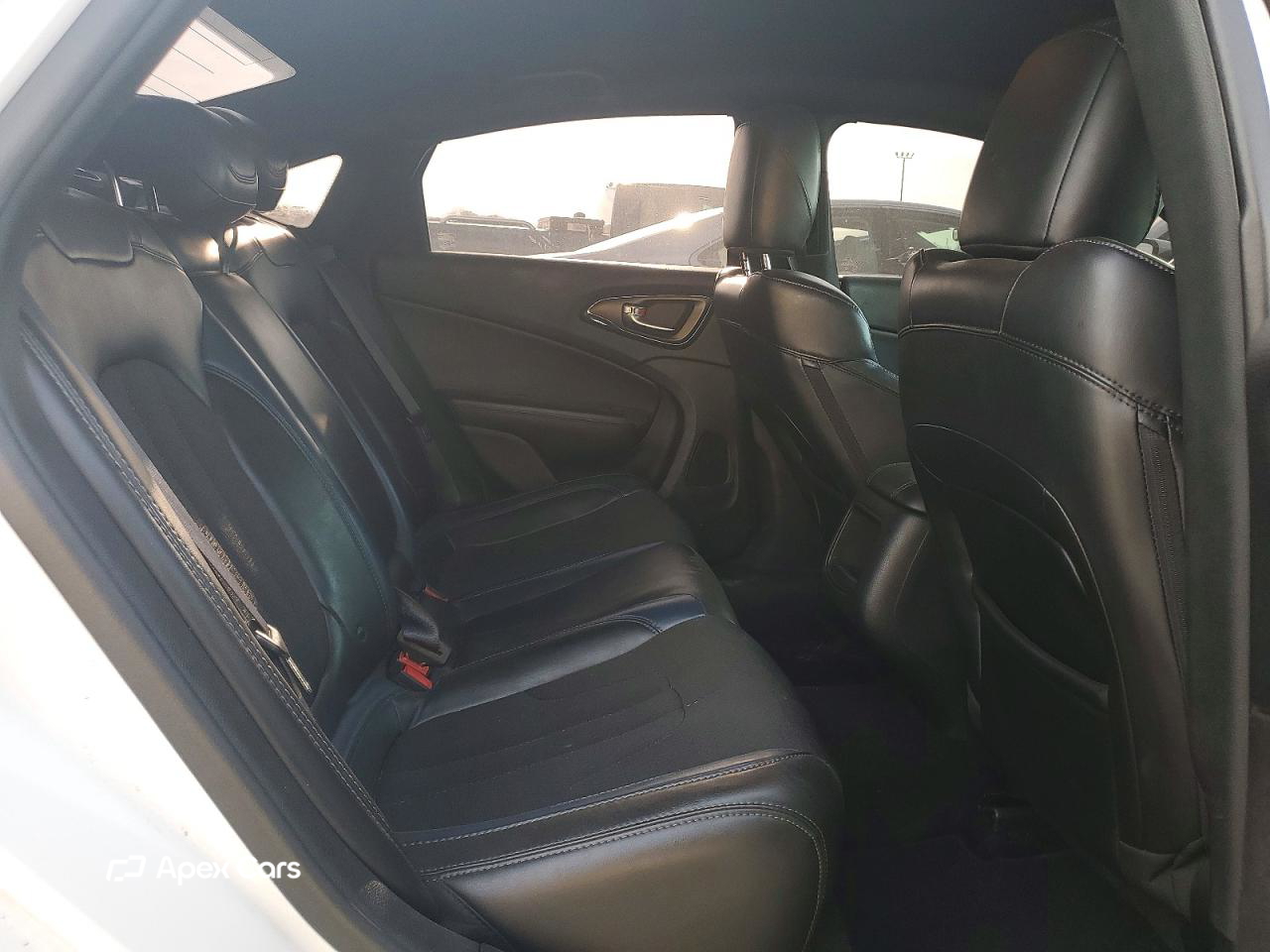 Chrysler 200 2016