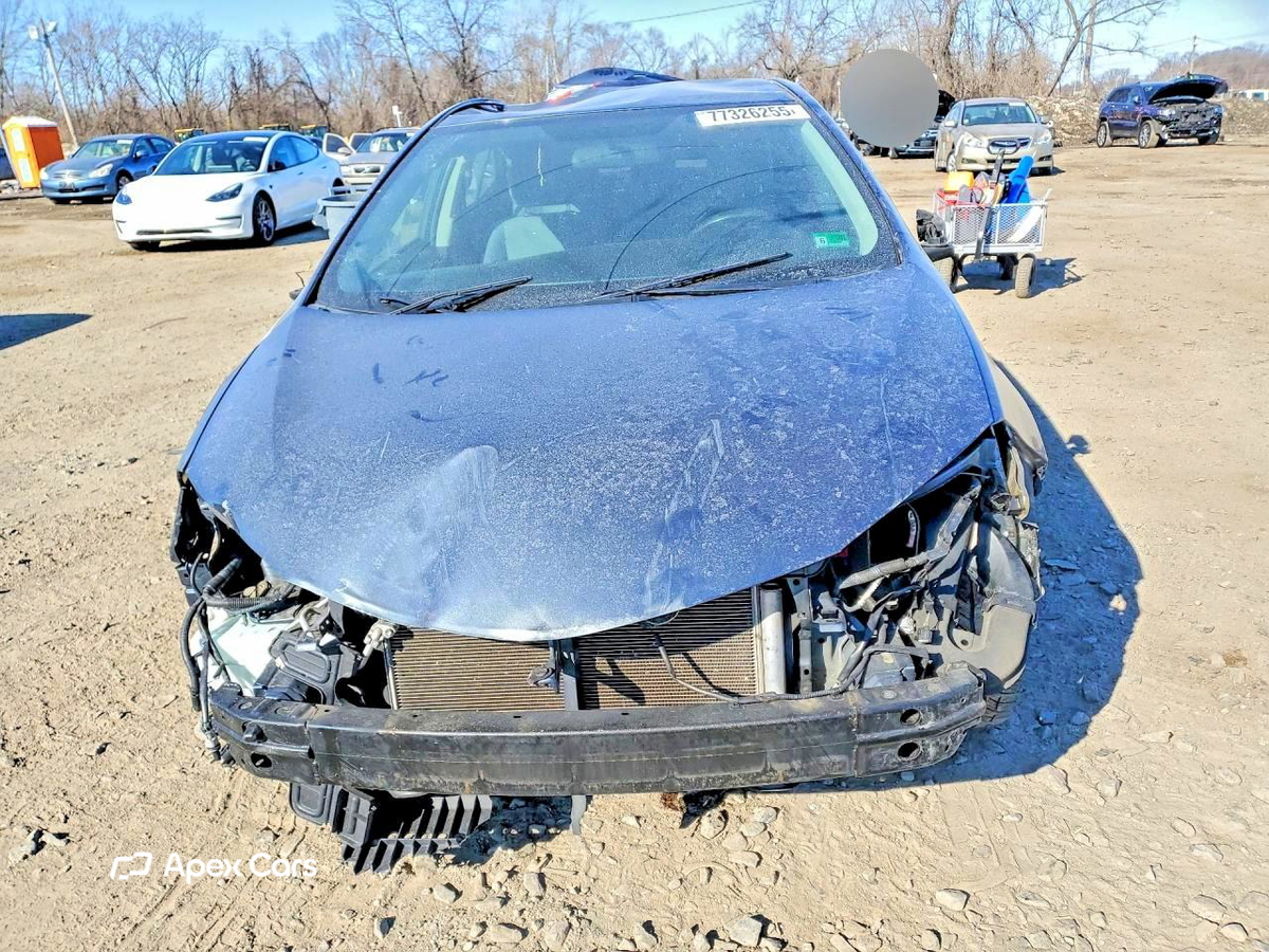 Toyota Corolla 2015