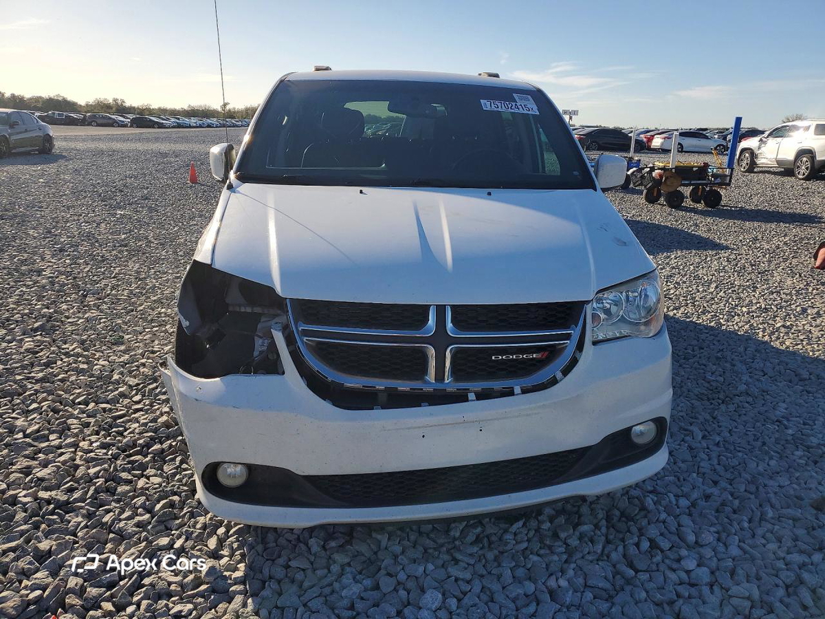 Dodge Caravan 2017