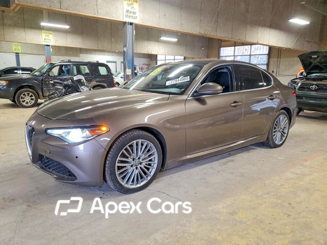 Alfa Romeo Giulia 2019 - Image 1 of 12