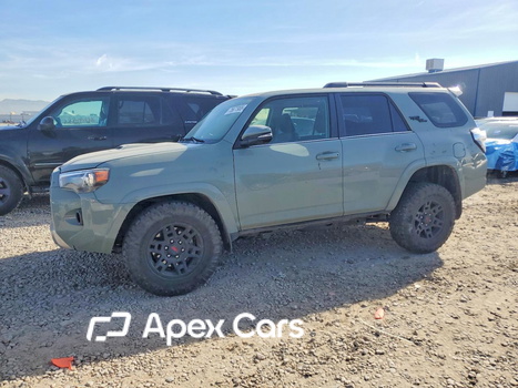 Toyota 4Runner 2023 - Image 1 of 12