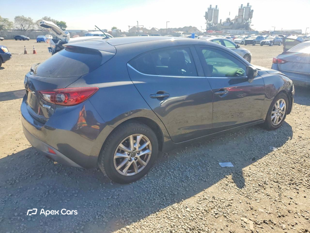 Mazda 3 2016