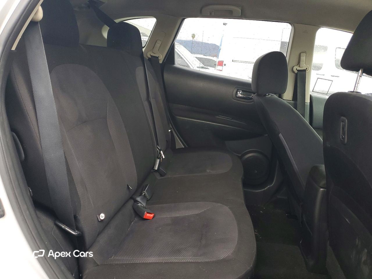 Nissan Rogue 2013