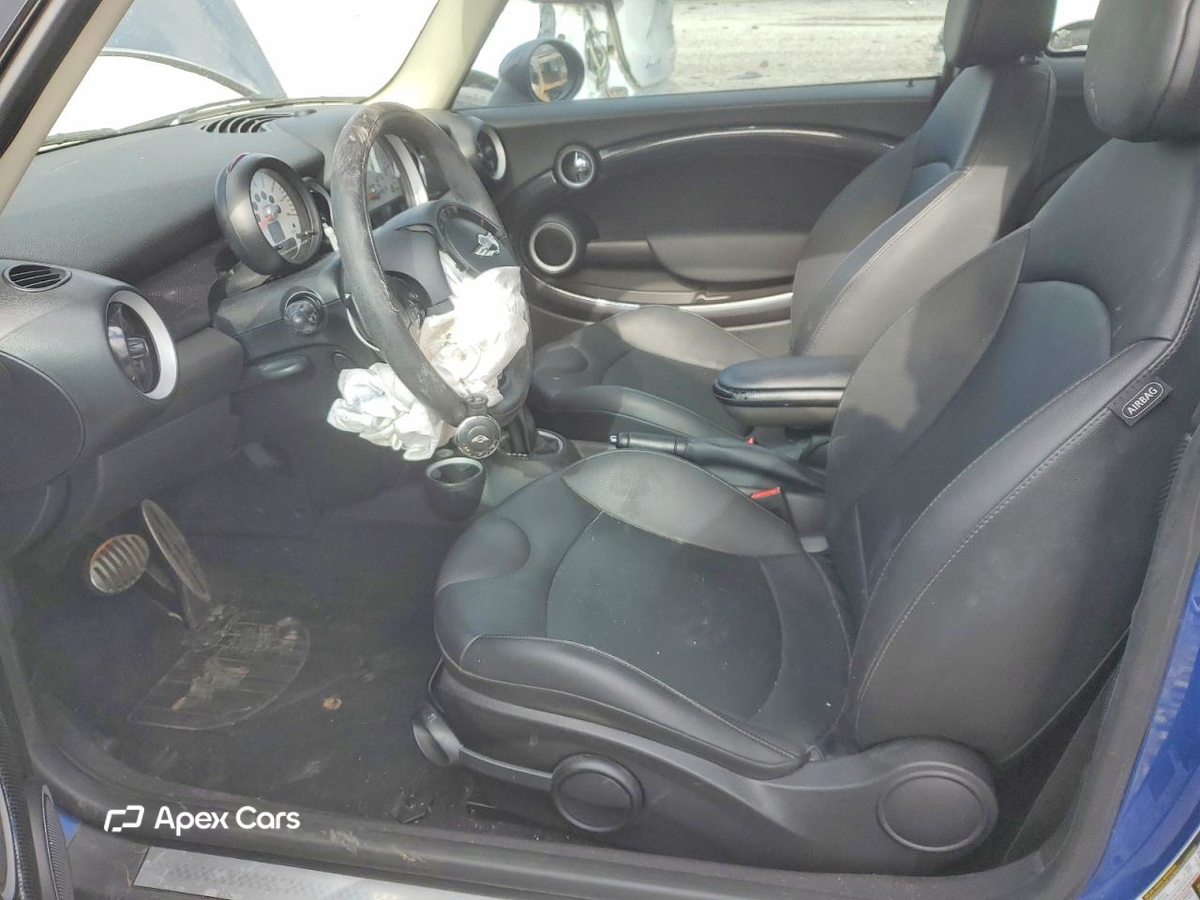 MINI Cooper 2013