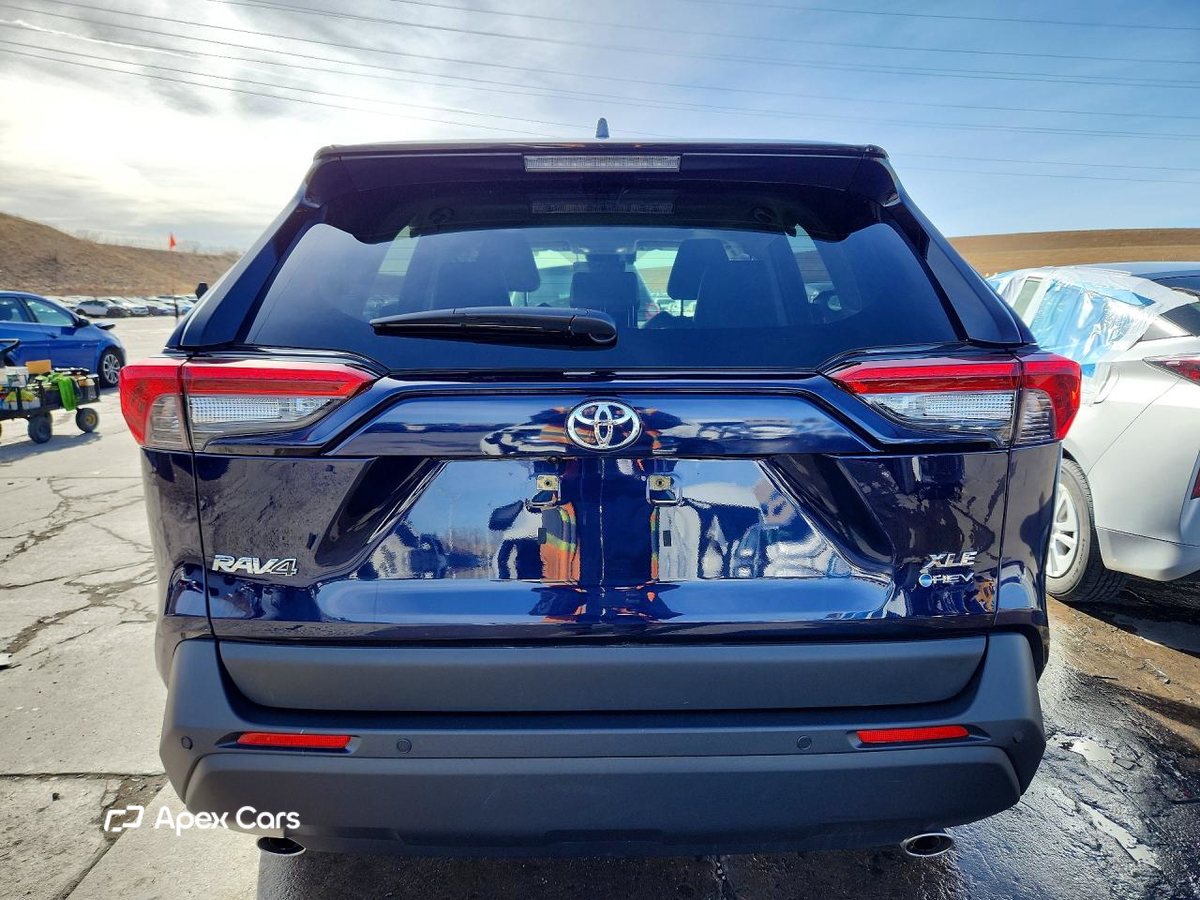 Toyota RAV 4 2025