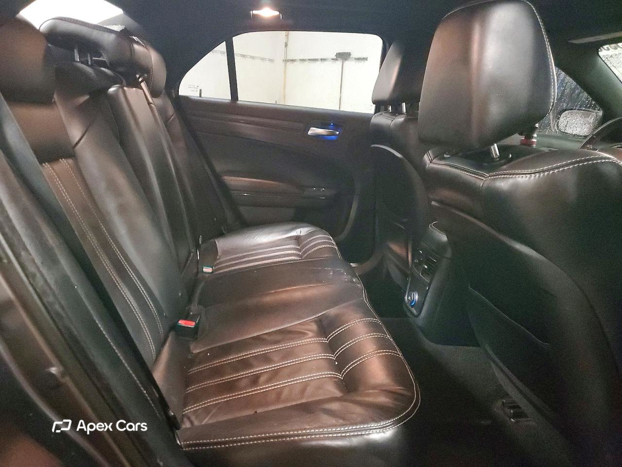 Chrysler 300 2014