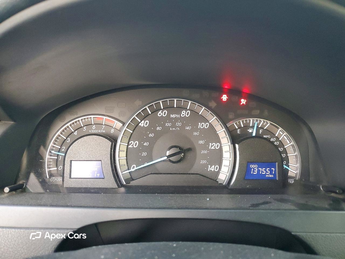 Toyota Camry 2012