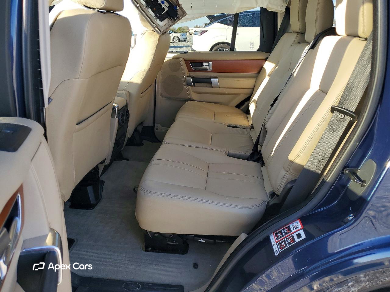 Land Rover LR4 2011