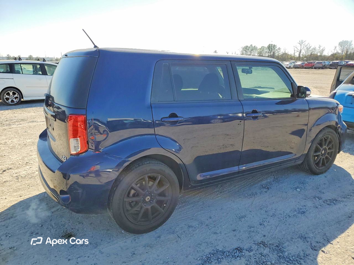 Scion xB 2015